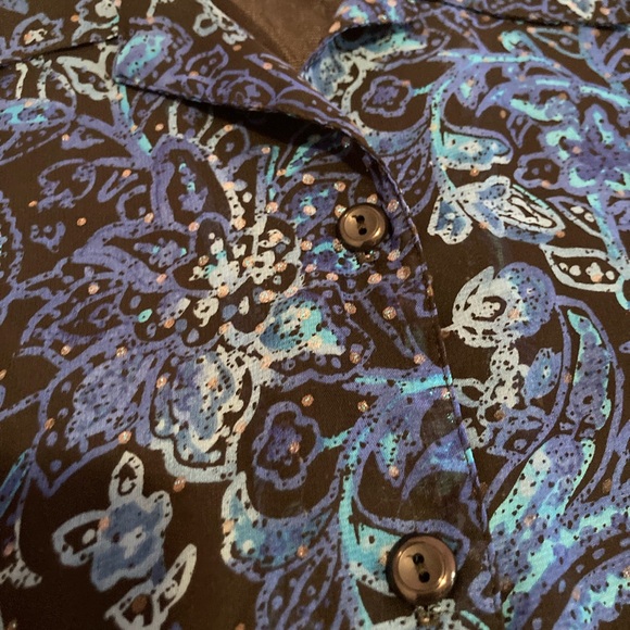 Sheer top with attached shell - Picture 4 of 5